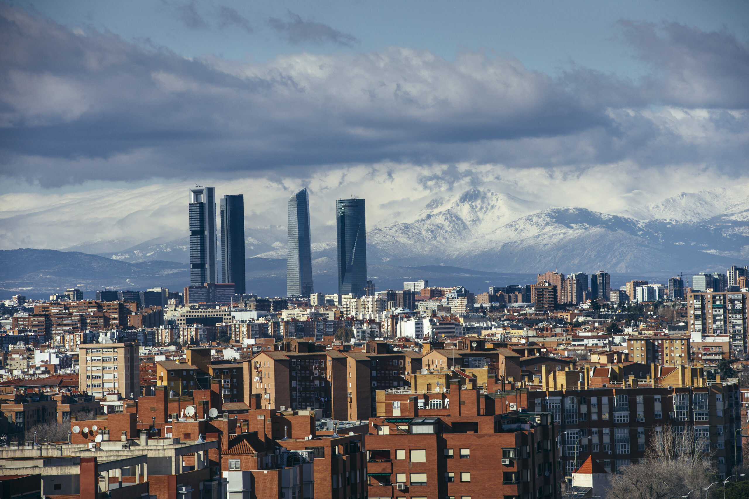 Why Winter is the Ideal Time to Relocate to Spain